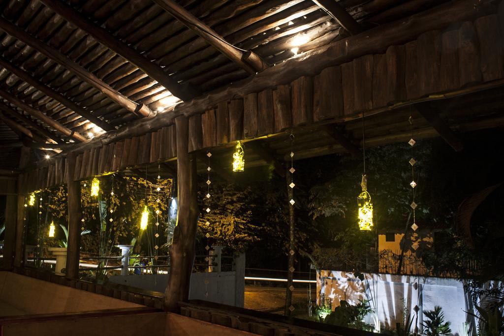 Manuel Antonio Hostel Resort Εξωτερικό φωτογραφία