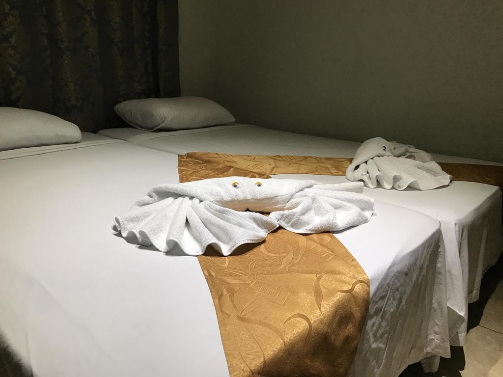 Manuel Antonio Hostel Resort Εξωτερικό φωτογραφία