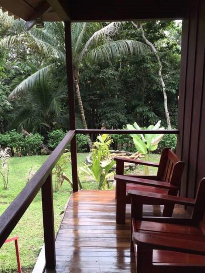 Manuel Antonio Hostel Resort Εξωτερικό φωτογραφία