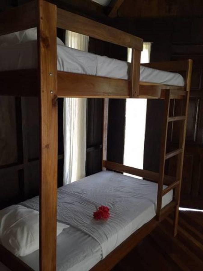 Manuel Antonio Hostel Resort Εξωτερικό φωτογραφία