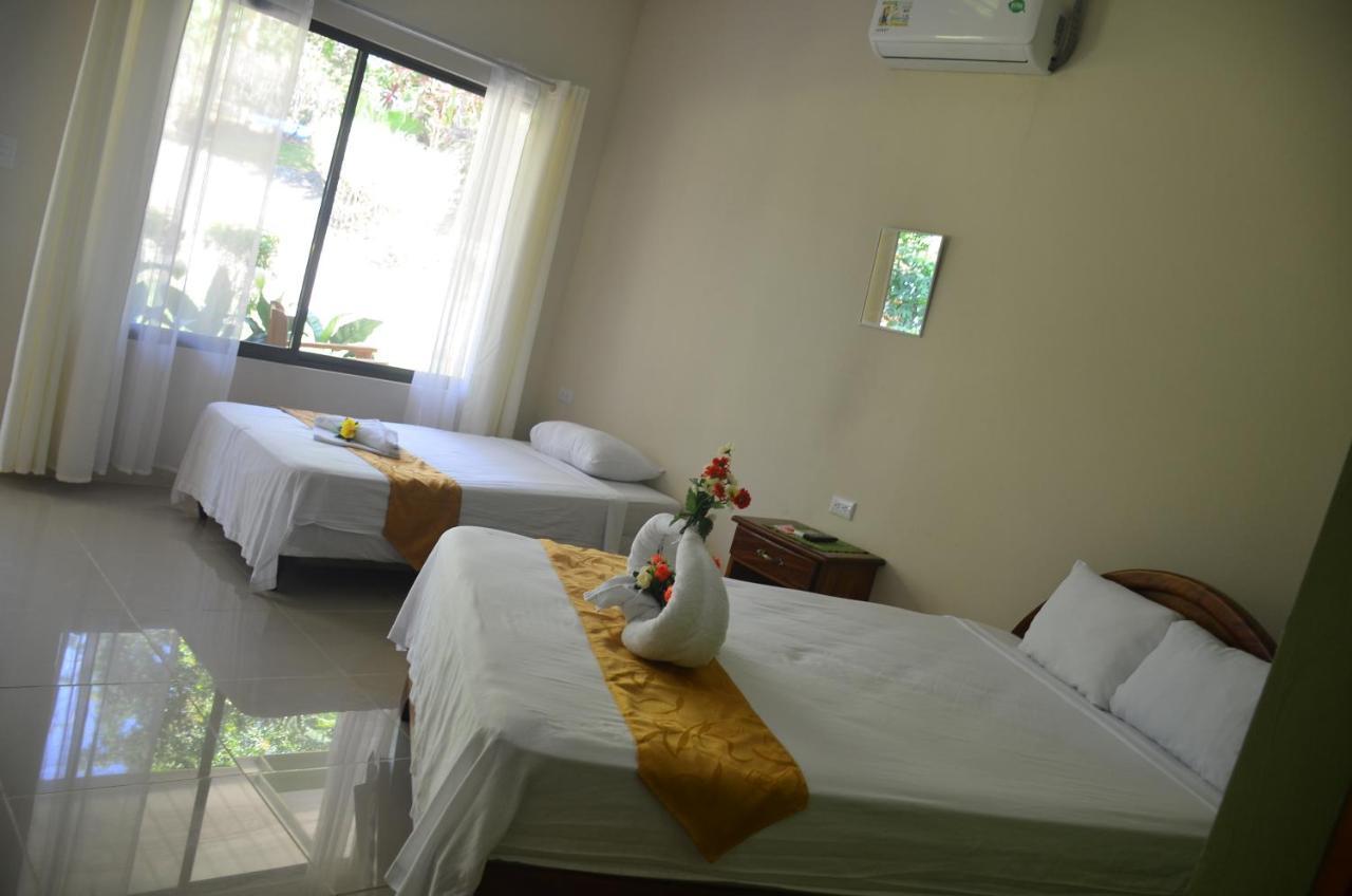Manuel Antonio Hostel Resort Εξωτερικό φωτογραφία